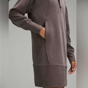 Lululemon Softstreme Long-Sleeve Half-Zip Dress
Espresso size 12 nwt